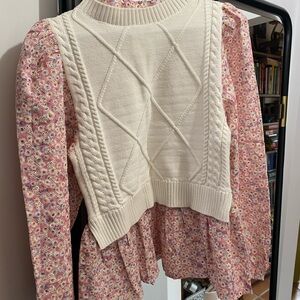 Fate Cream Cable Knit V-Neck Sweater